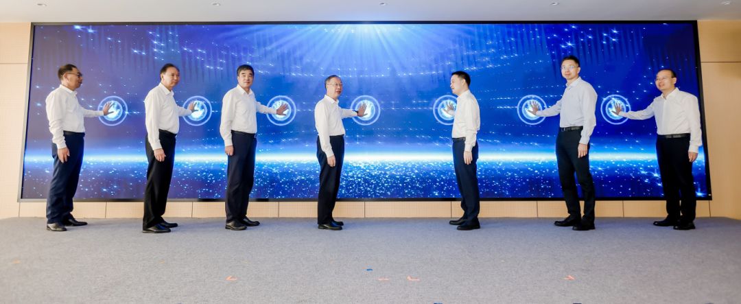 第十届“创客中国”智能机器人中小企业创新创业大赛决赛在普陀举办，上海中小企业网络技术服务赋能创新生态